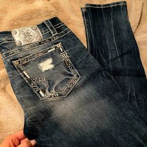 Size 32 miss me skinny jeans